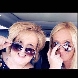 Meet your Posher, Melanie